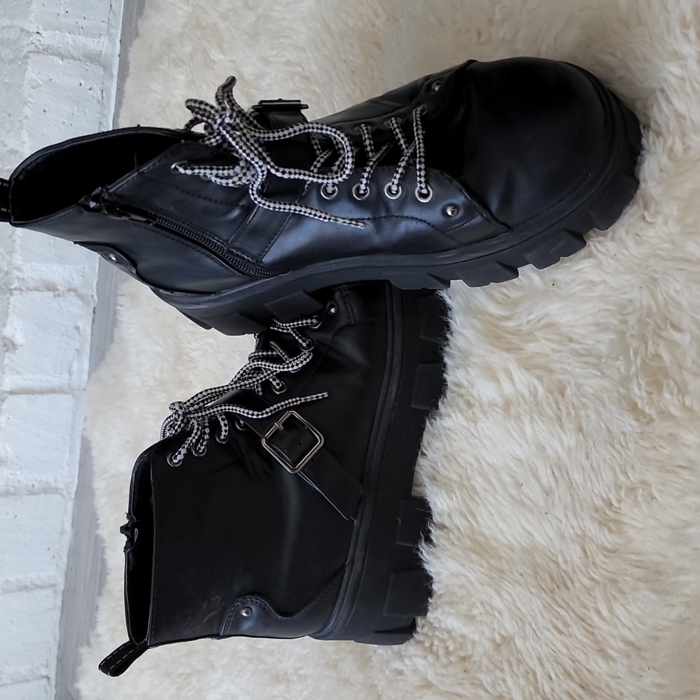 Forever 21 Black Ankle Boots